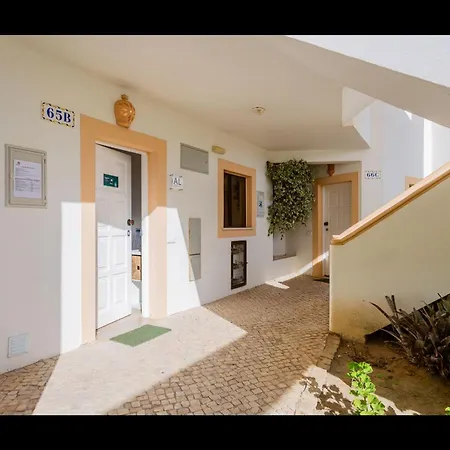 Falésia Modern Flat W/balcony&pool By Lovelystay *